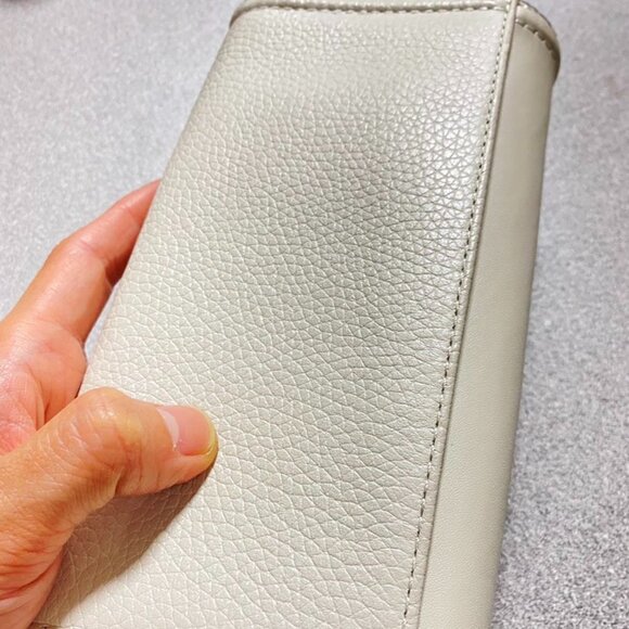 Michael Kors Fulton 35F9GFTE3L Large Pebbled Leather Continental Wallet, Vanilla - Picture 3 of 5